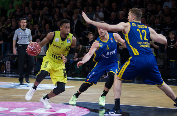 略逊一筹 略逊一筹