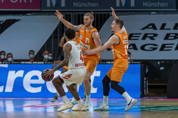 也极大削弱 也极大削弱