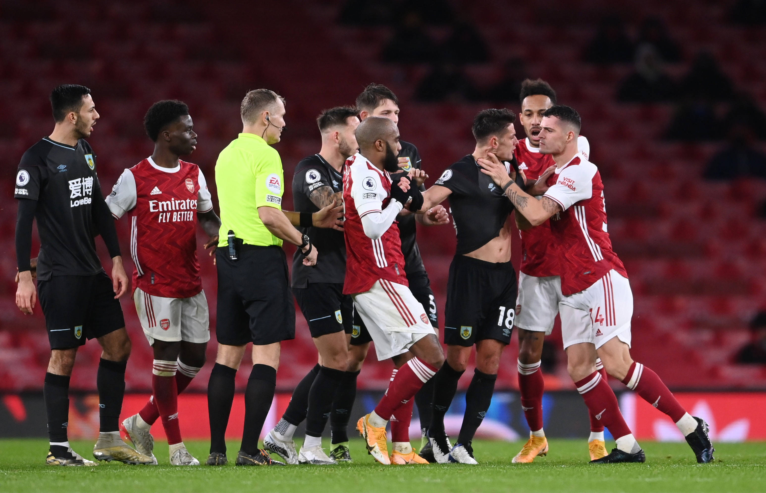 黑屏回退到 黑屏回退到